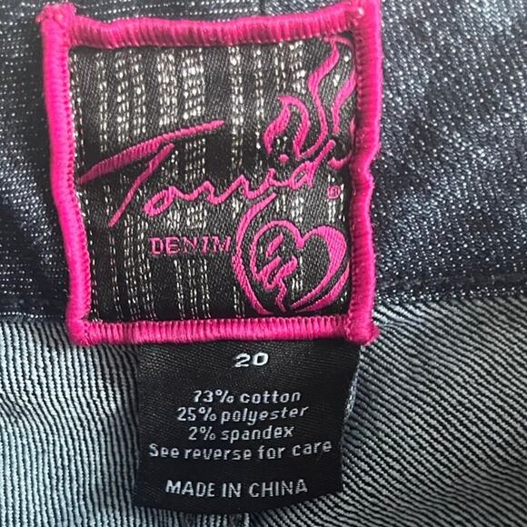 Torrid Women's Dark Wash Boot Cut Jeans Size 20 Style 594327-005 - Picture 8 of 12